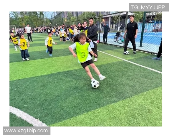 儿童足球基本动作全解析助力小球员技能提升与快乐成长